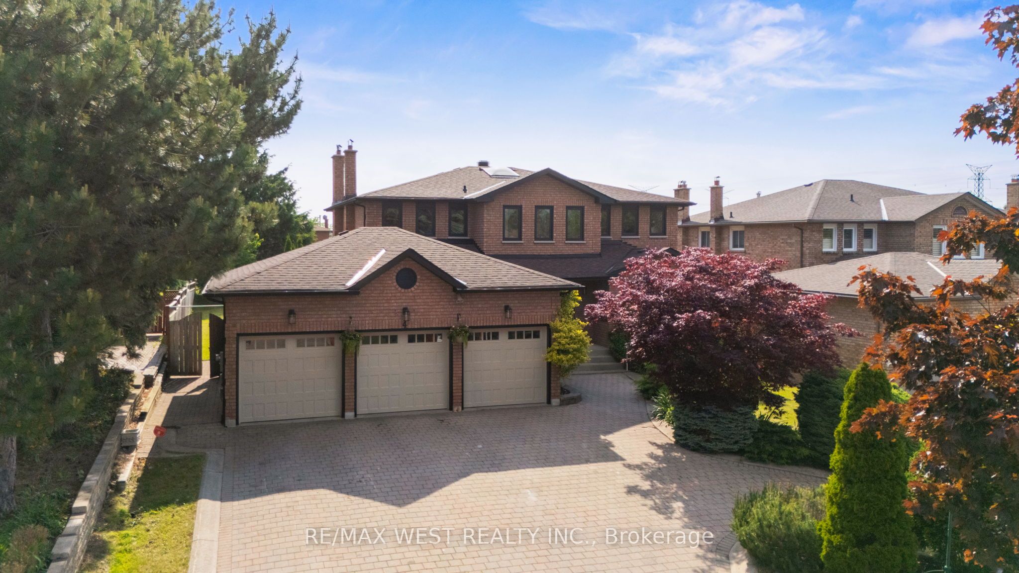 4 Snowcrest Crescent