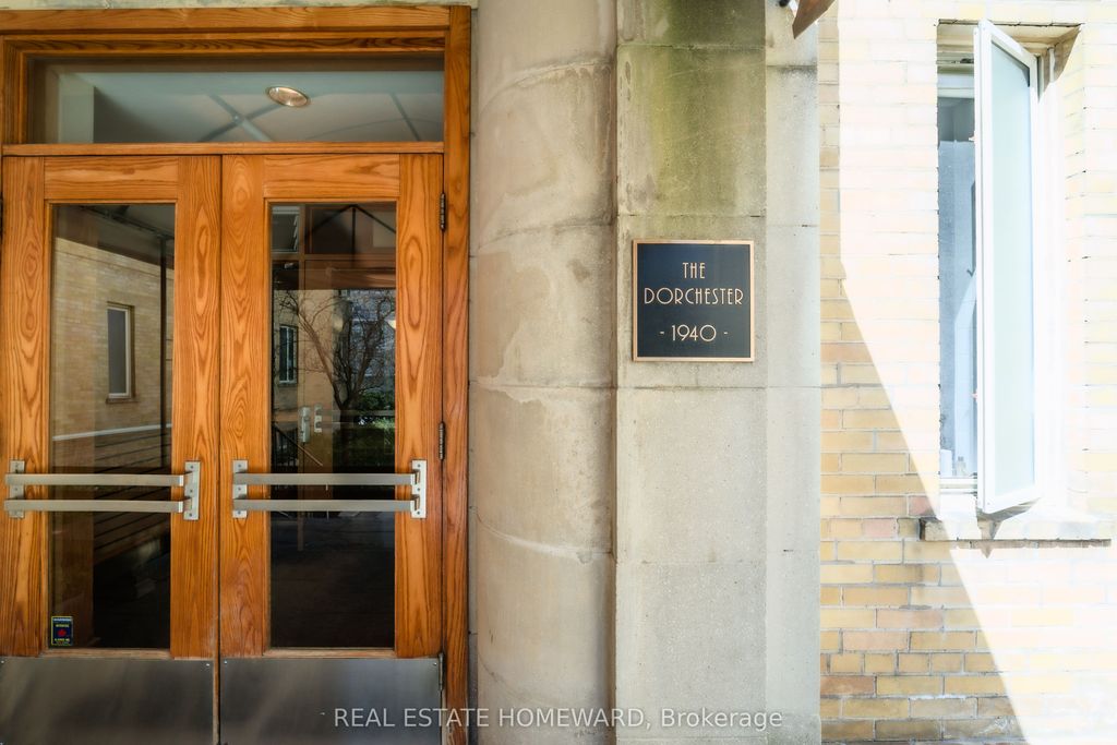 Photo of 150 Farnham Avenue #406, Toronto, ON M4V 1H5 (MLS # C12962772)