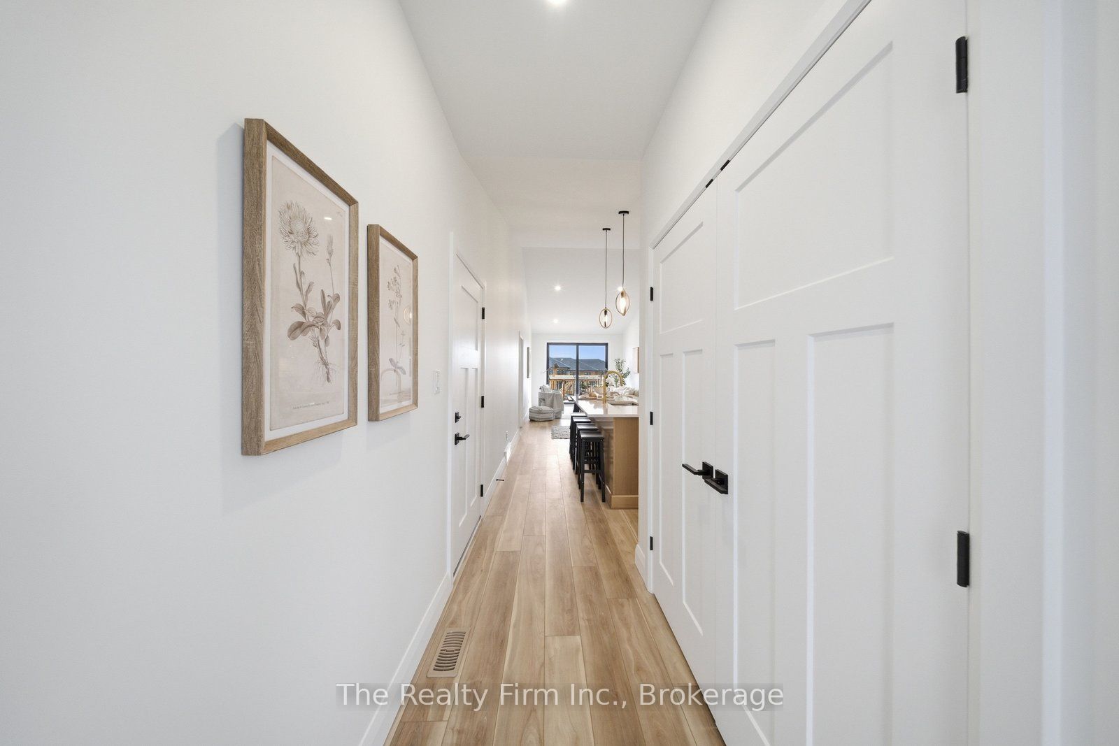 483 Gillespie Street