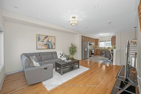 34 Aspen Hills Road Brampton ON L6Y 6E4