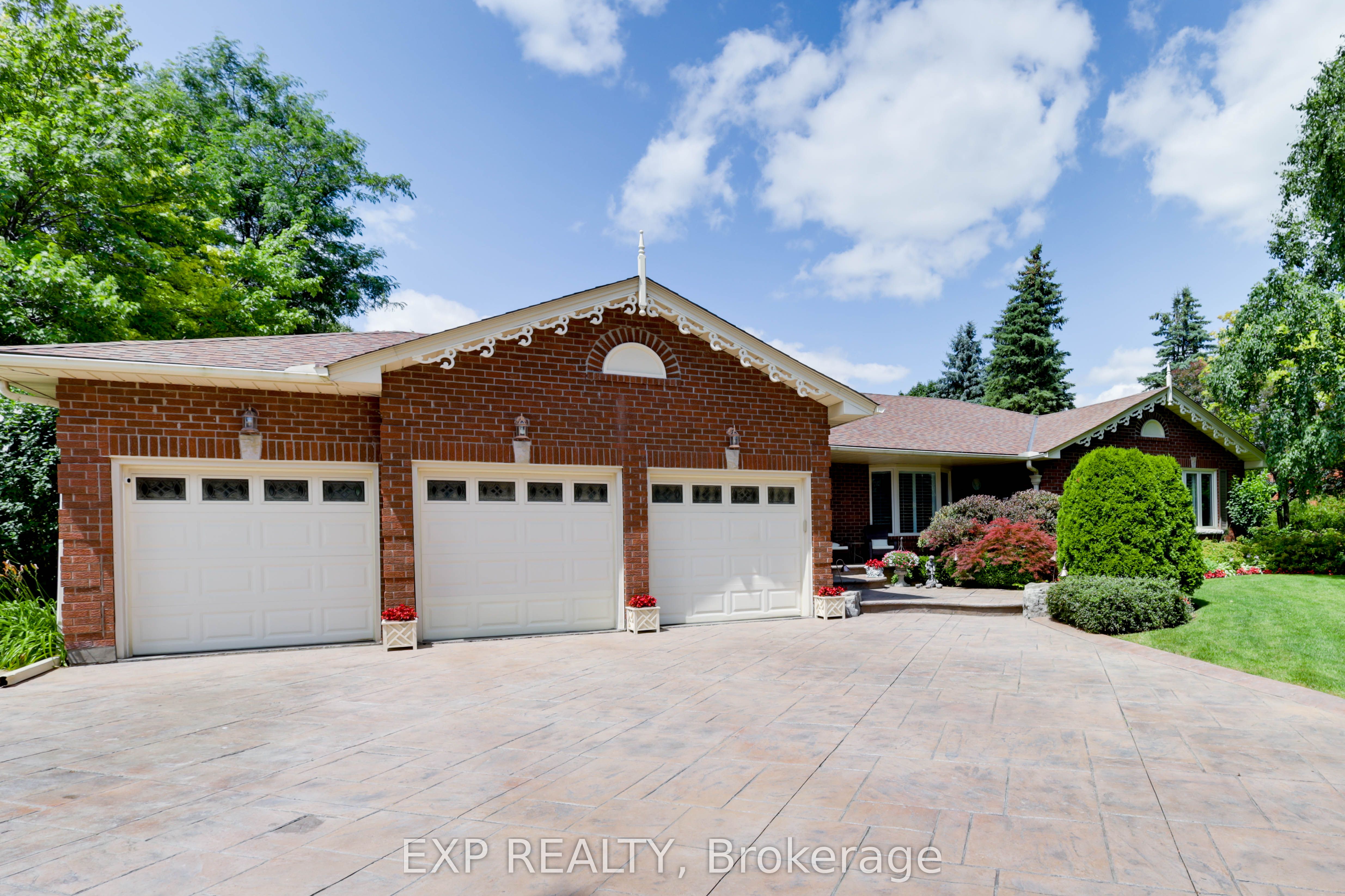 287 Burns Boulevard