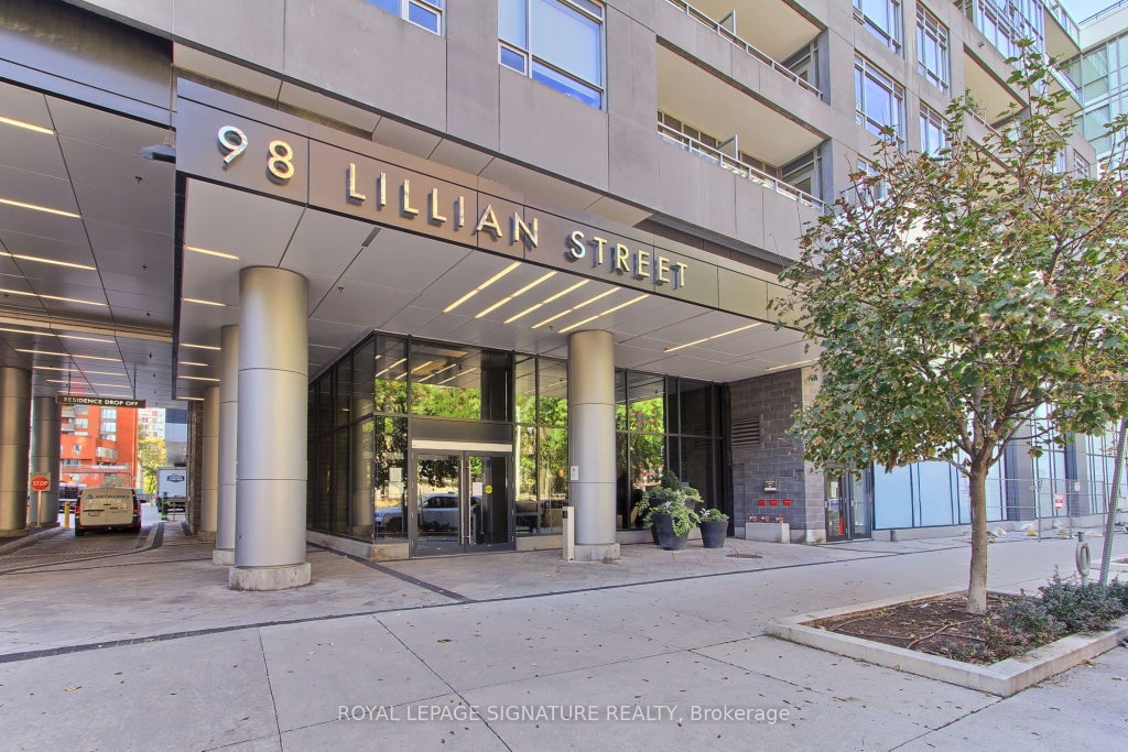 Photo of 98 Lillian Street #1913, Toronto, ON M4S 0A5 (MLS # C13870800)
