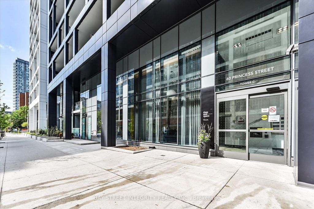 Photo of 60 Princess Street #516, Toronto, ON M5A 2C7 (MLS # C13209074)