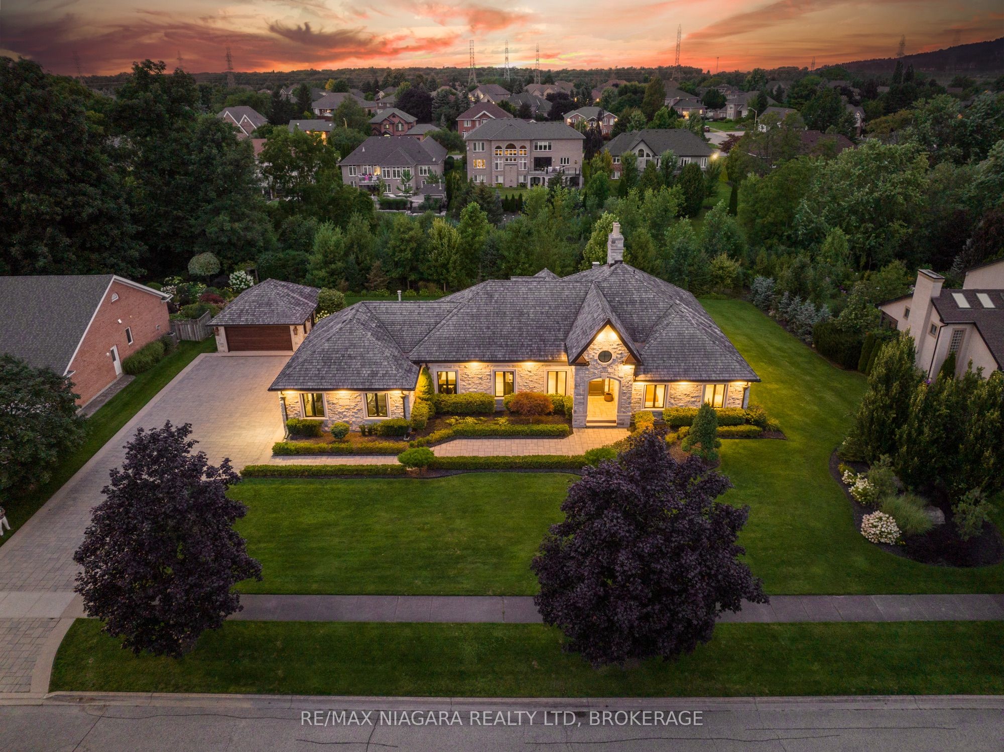 3551 CARDINAL Drive