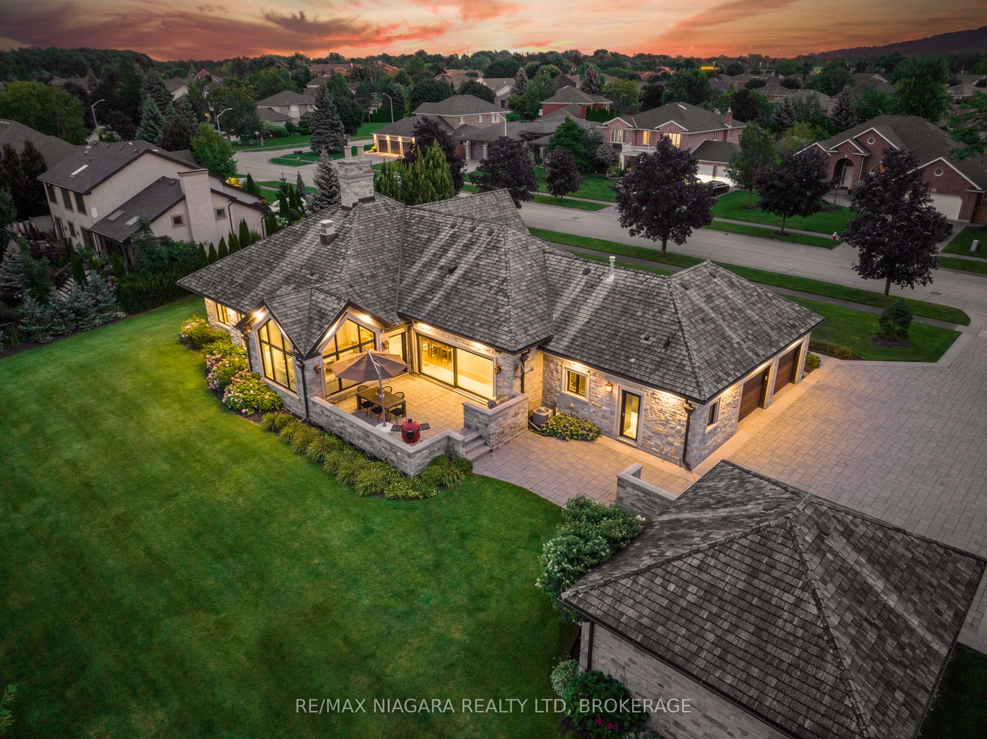 3551 CARDINAL Drive