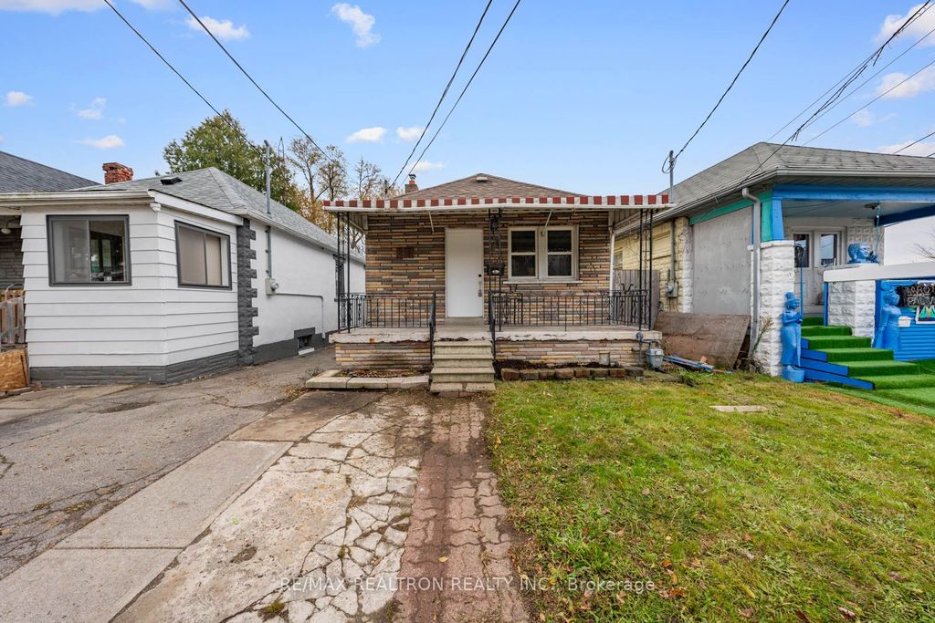 Photo of 1237 Glencairn Avenue, Toronto, ON M6B 2B6 (MLS # W12571098)