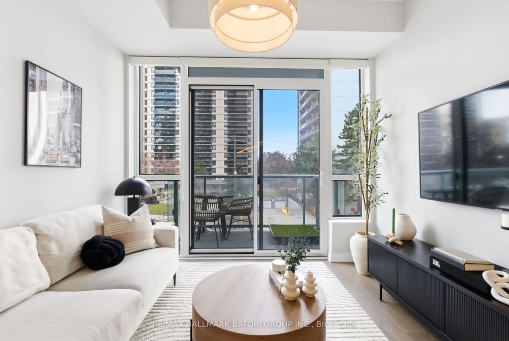 Photo of 101 Erskine Avenue #217, Toronto, ON M4P 1Y5 (MLS # C13048274)