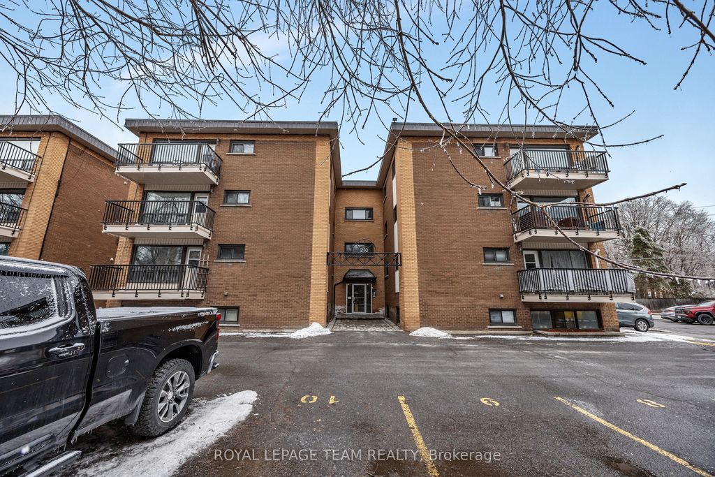 Photo of 270 Beechwood Avenue #6, Vanier and Kingsview Park, ON K1L 8A6 (MLS # X12884890)