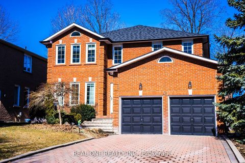 46 Elmsley Drive Richmond Hill ON L4C 8N6