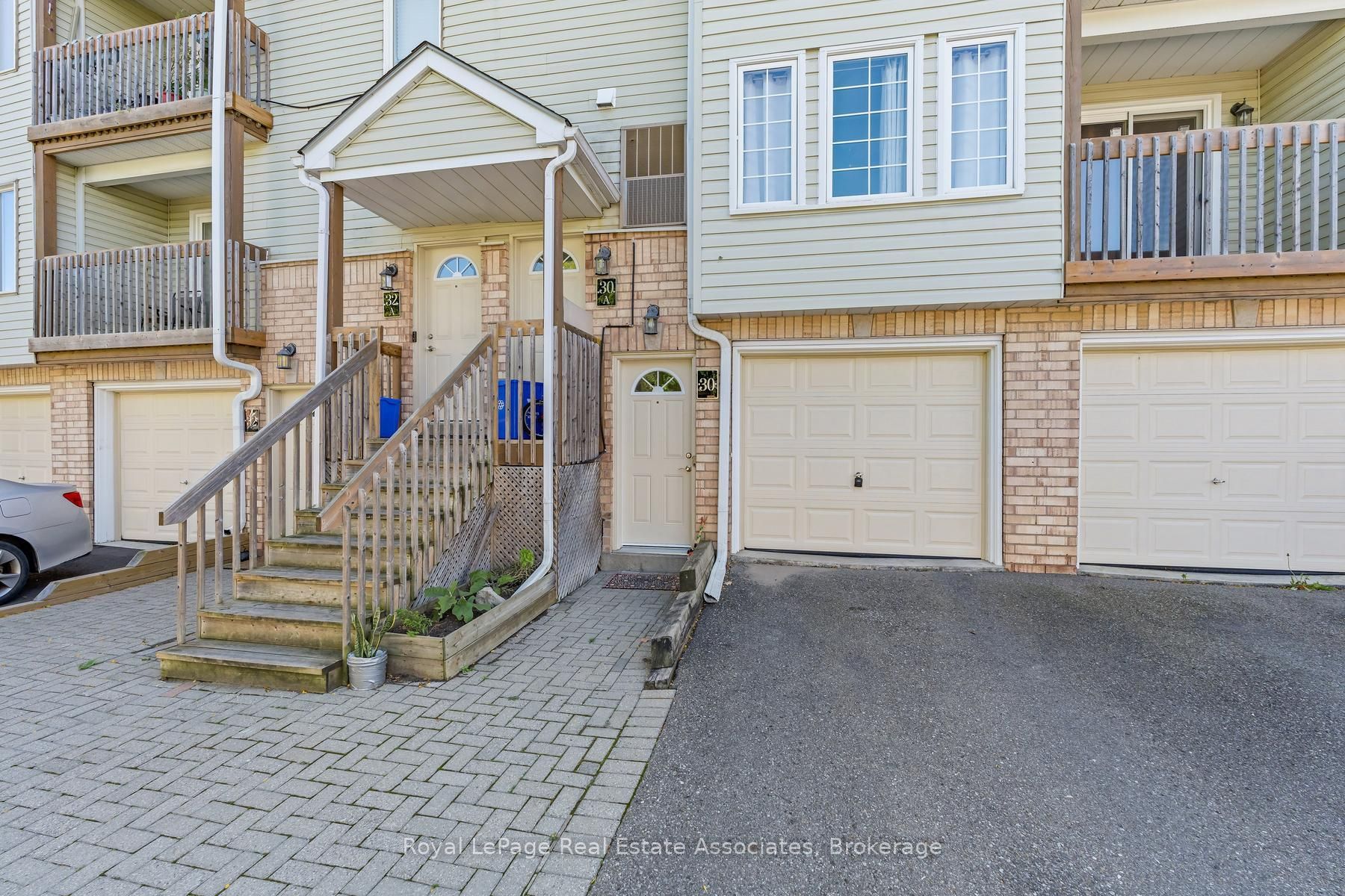 30 Stewart Maclaren Road