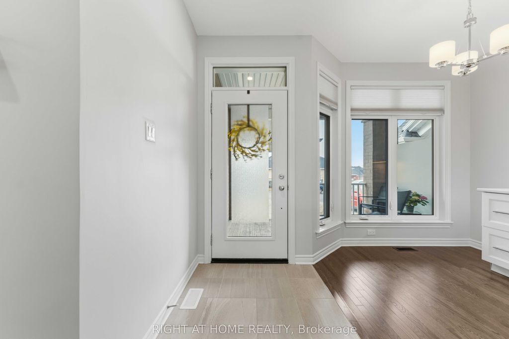 Photo of 14 Kayenta Street, Stittsville - Munster - Richmond, ON K2S 2K8 (MLS # X13008190)