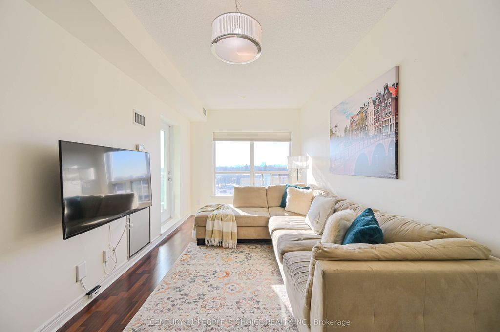 Photo of 60 Fairfax Crescent #617, Toronto, ON M1L 1Z8 (MLS # E12957654)