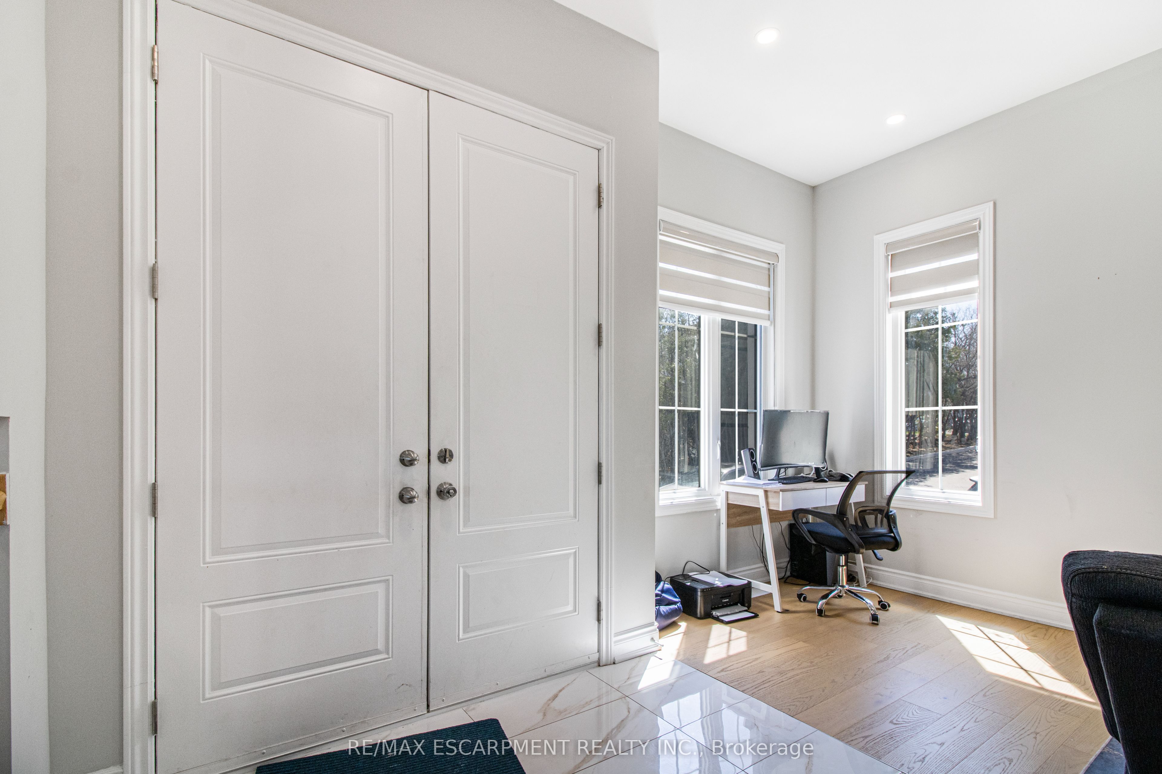 487 Aztec Drive 2