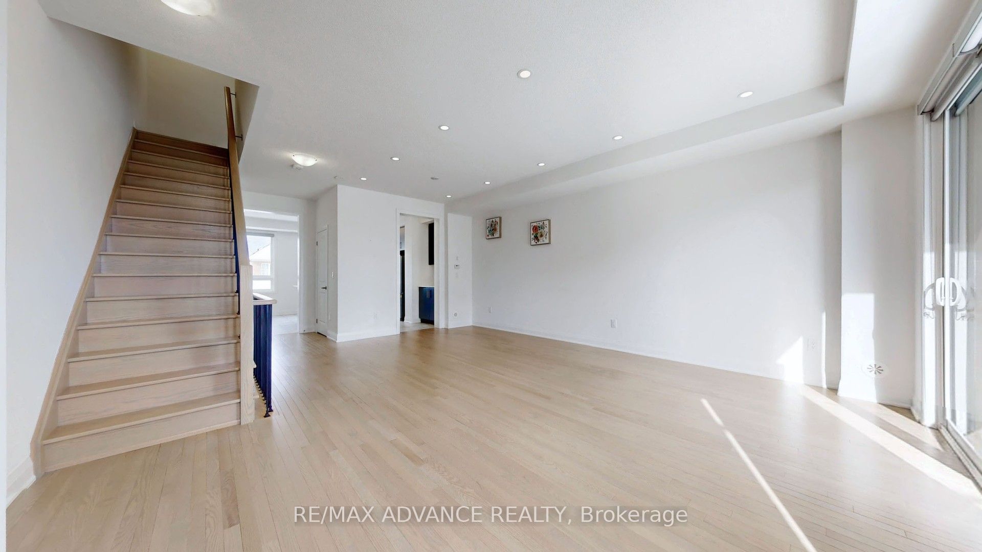 4 Carole Bell Way
