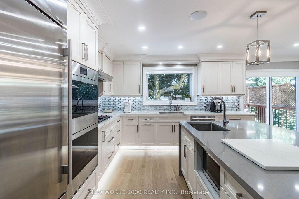 Photo of 58 Comay Road, Toronto, ON M6M 2L1 (MLS # W13229558)