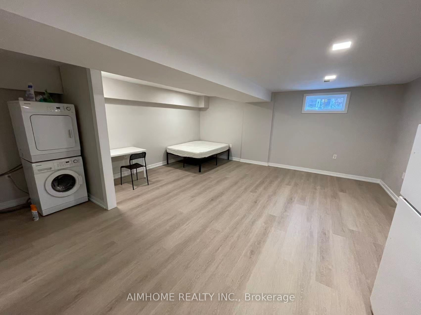 401 KITTRIDGE Road Bsmt