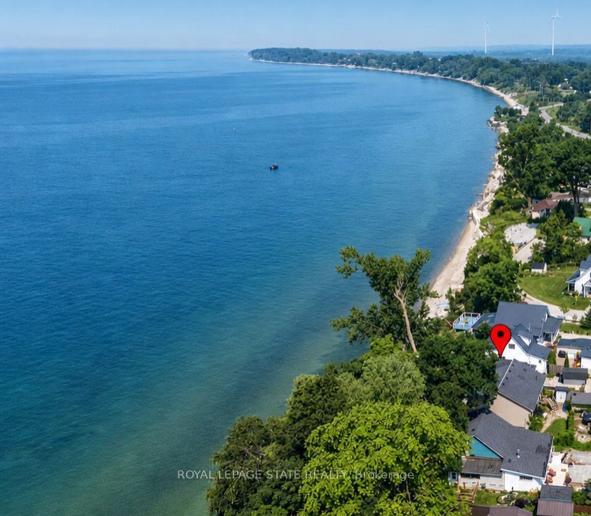 6 Lakeside Drive