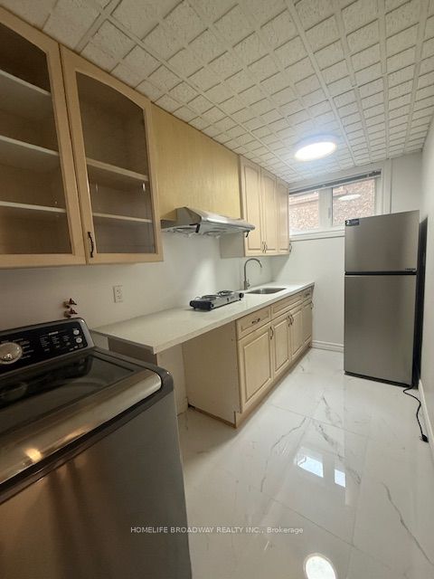 31 Cooperage Crescent Basement