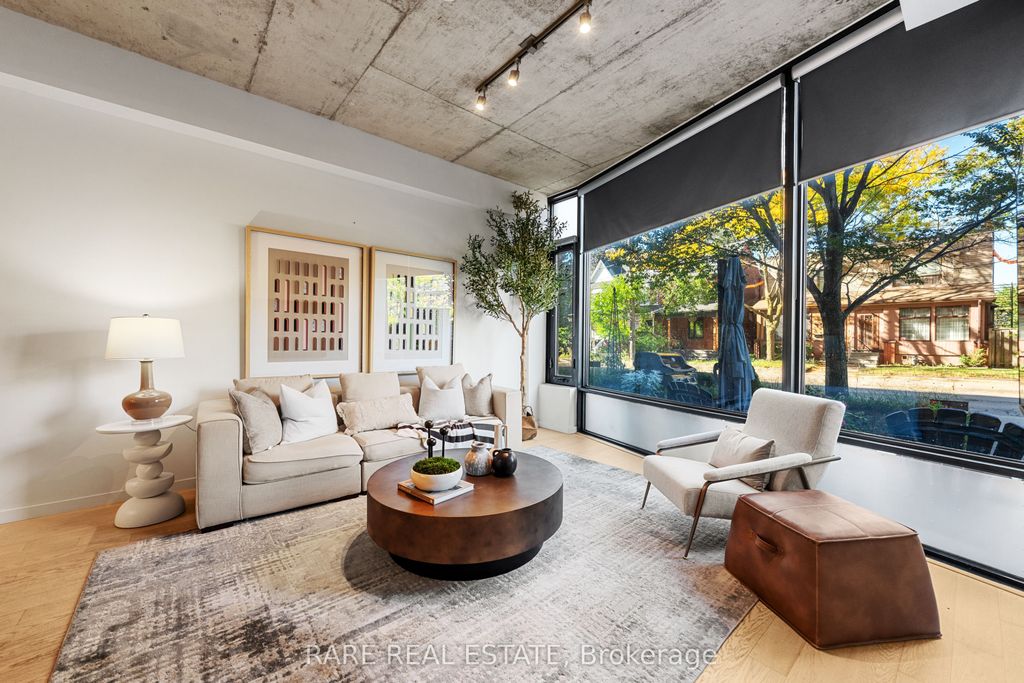 Photo of 377 Sorauren Avenue, Toronto, ON M6R 0A4 (MLS # W12459645)