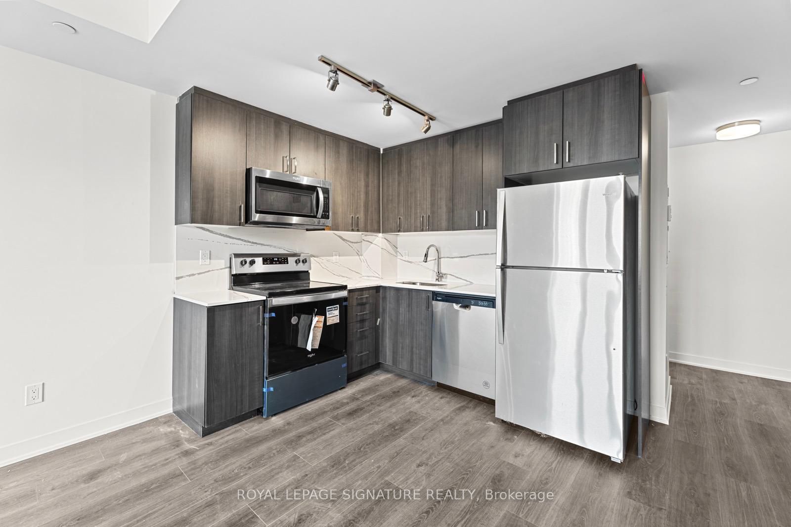 4035 Hickory Drive 11