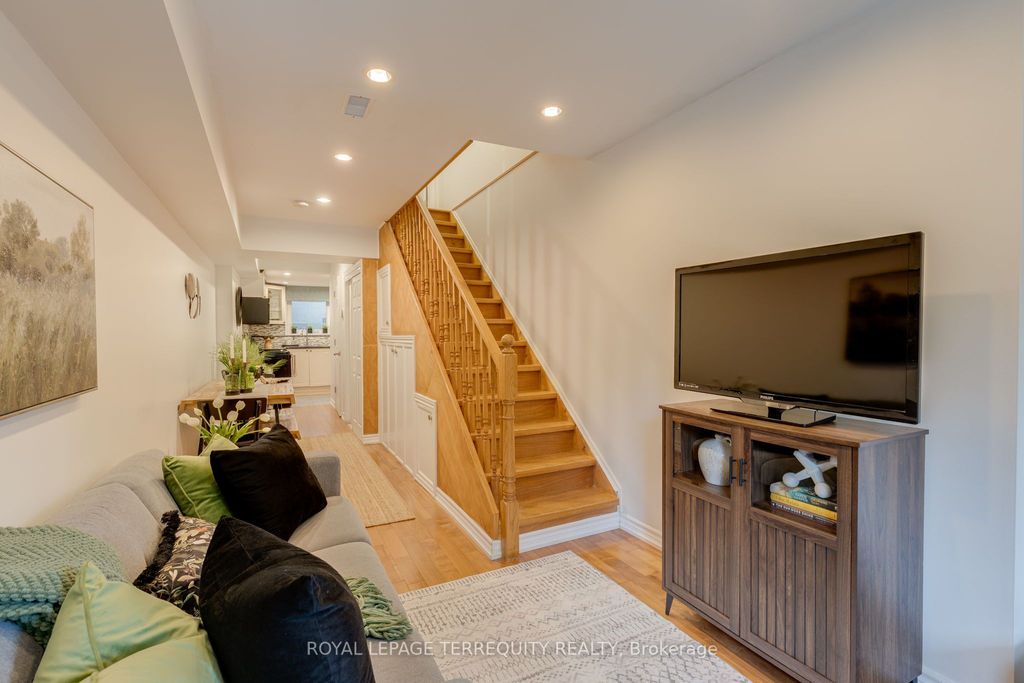 Photo of 823 Craven Road, Toronto, ON M4L 2Z7 (MLS # E12430742)