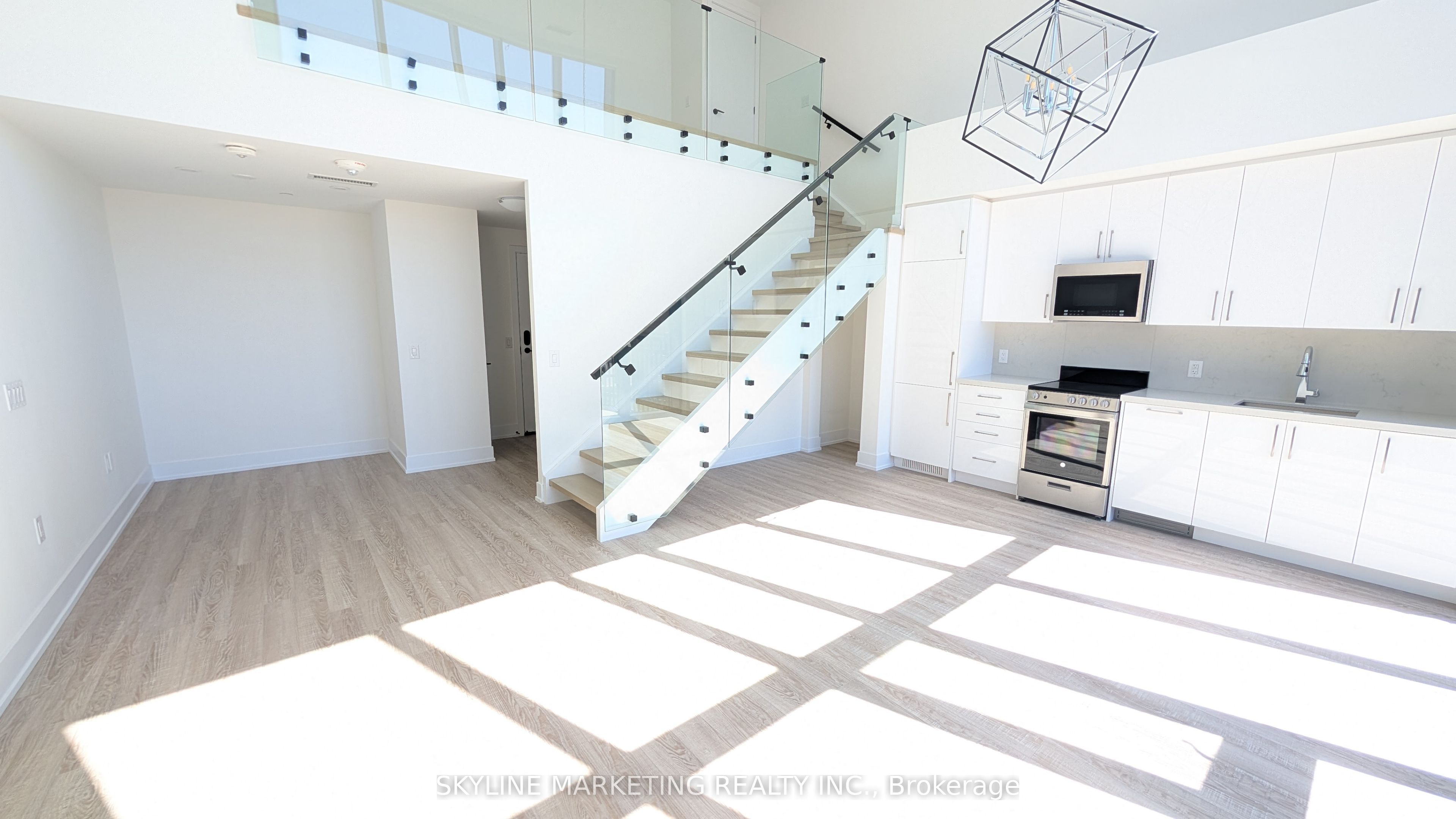 2450 Old Bronte Road 102
