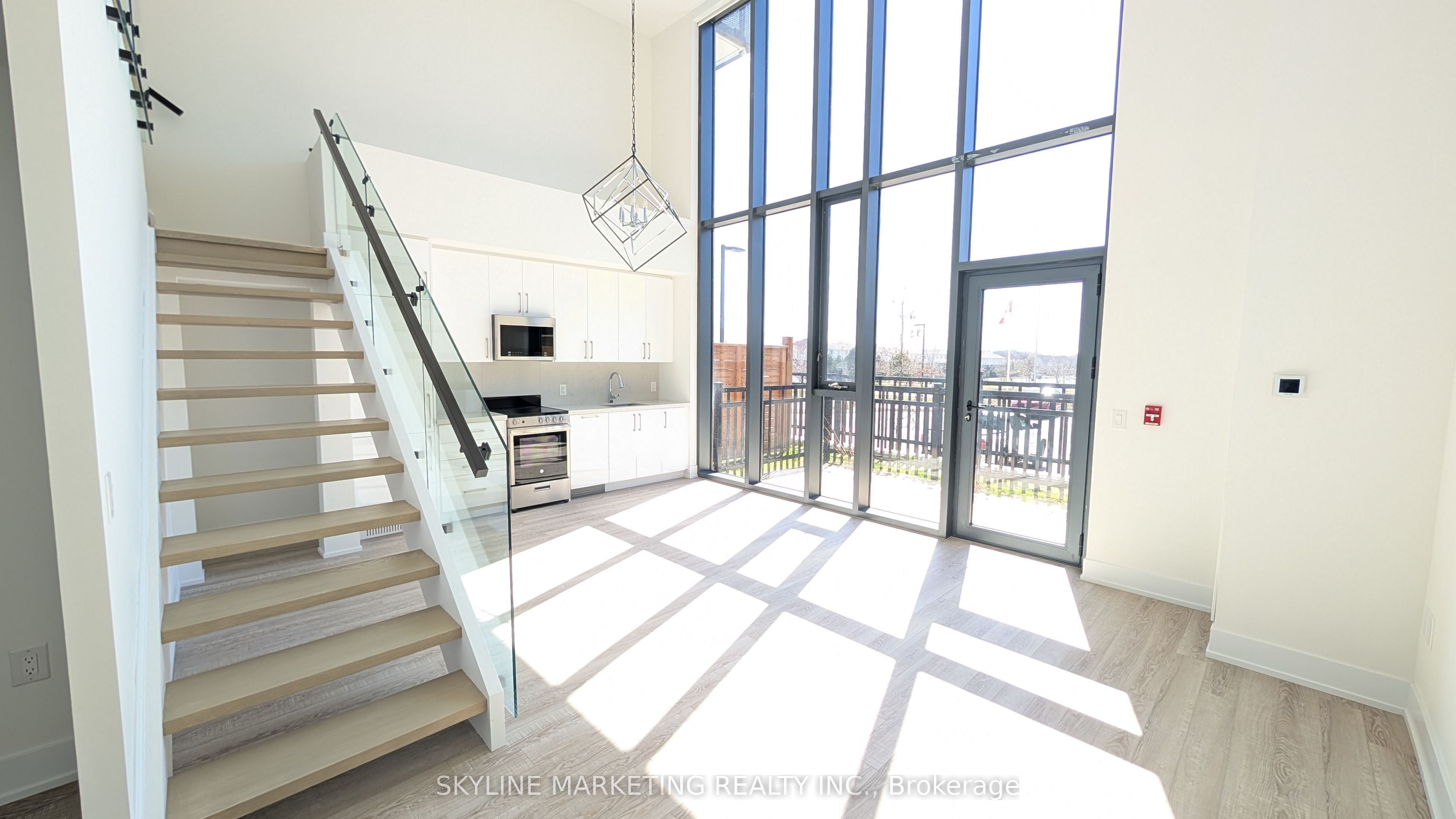 2450 Old Bronte Road 102