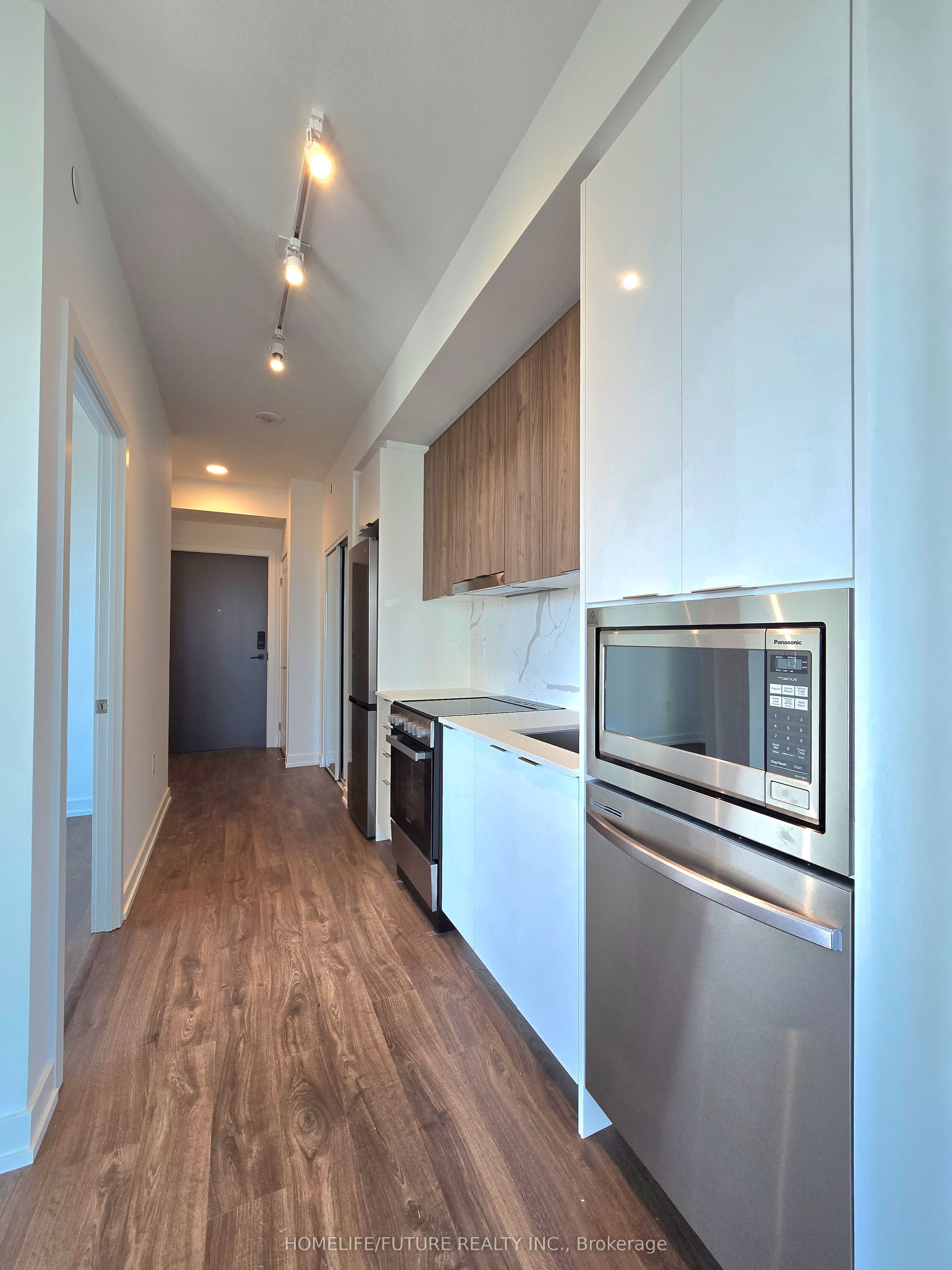 9763 Markham Road A1902