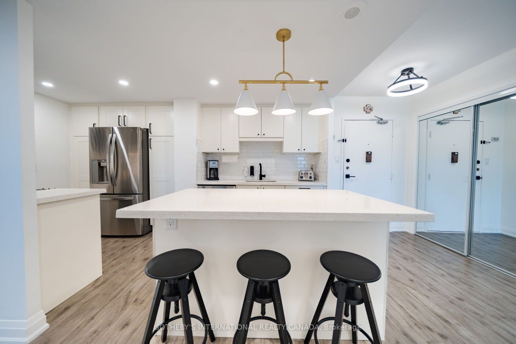 Photo of 812 Burnhamthorpe Road #1110, Toronto, ON M9C 4W1 (MLS # W13616972)