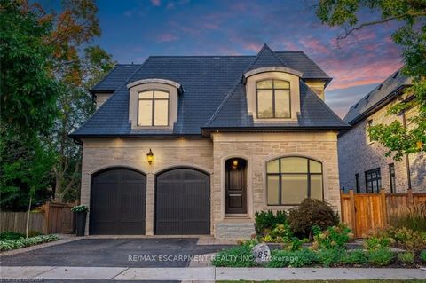 385 Pine Cove Road Burlington ON L7N 1W4