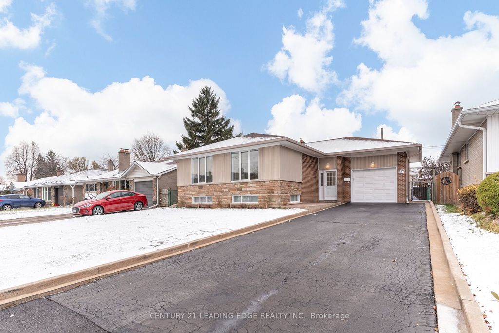 Photo of 272 The West Mall N/A, Toronto, ON M9C 1C5 (MLS # W12601764)