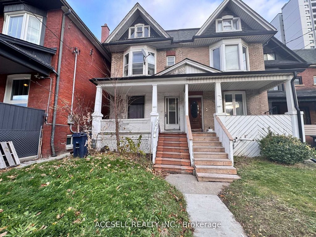 Photo of 683 Broadview Avenue, Toronto, ON M4K 2P4 (MLS # E12720600)