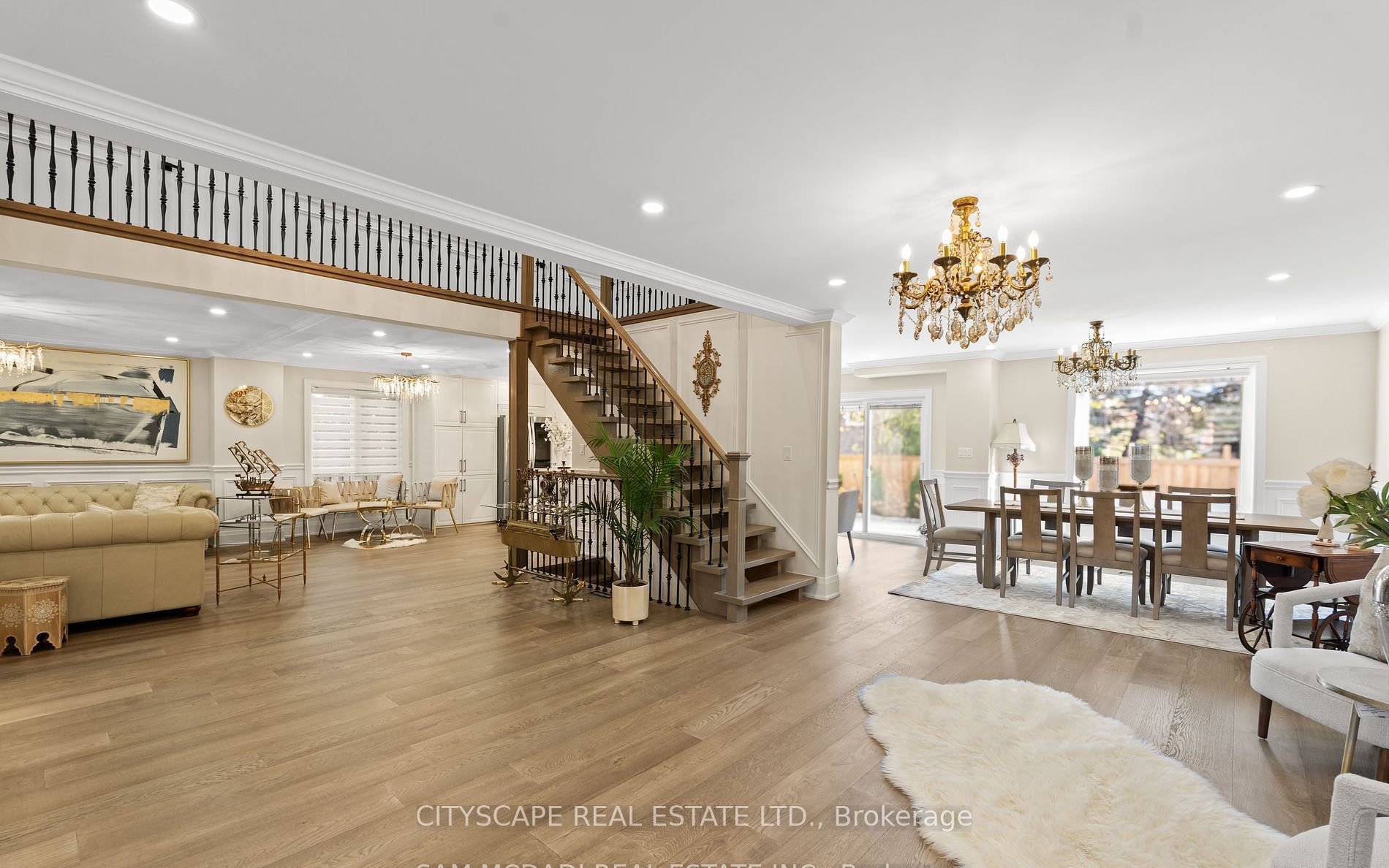 1270 Saginaw Crescent