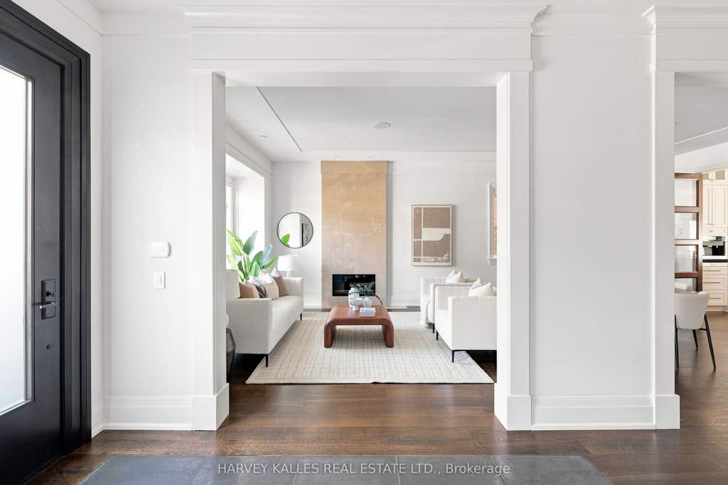 Photo of 291 Brooke Avenue, Toronto, ON M5M 2L1 (MLS # C13684132)