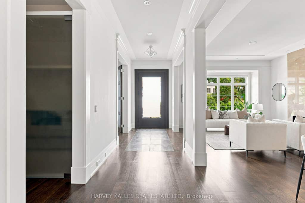 Photo of 291 Brooke Avenue, Toronto, ON M5M 2L1 (MLS # C13684132)