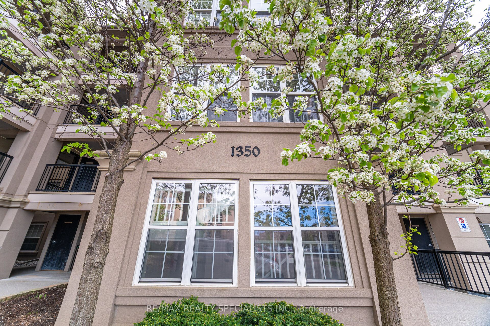 1350 Main Street E 412