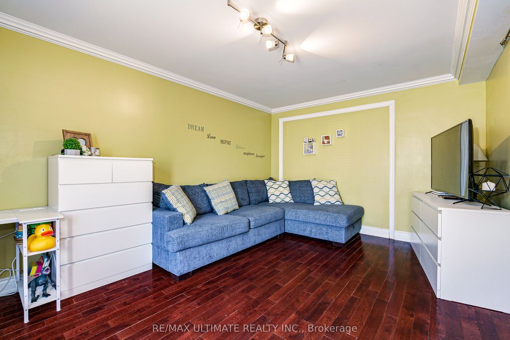 Photo of 2 George Anderson Court, Toronto, ON M6M 2Z4 (MLS # W13175628)