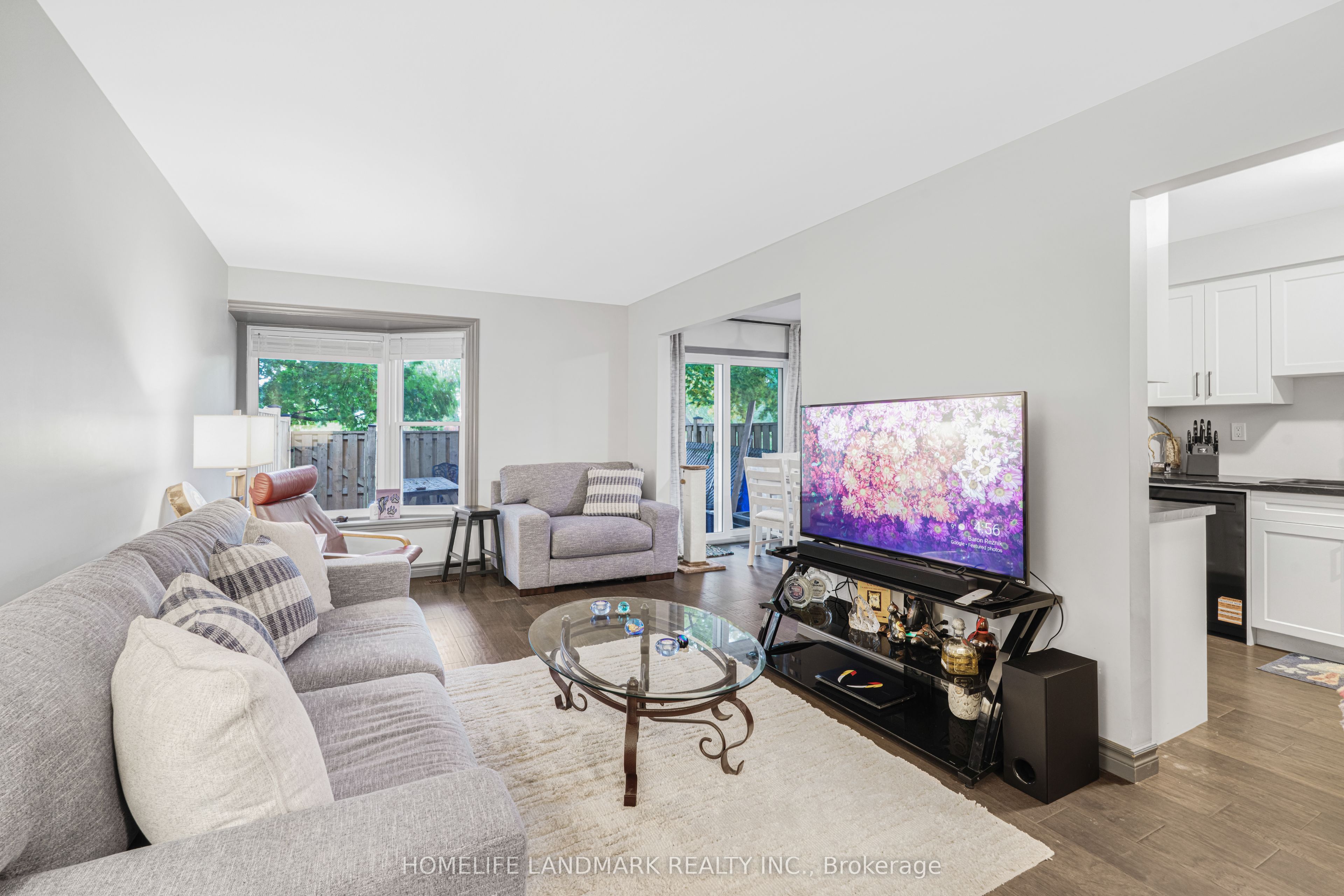 2185 Fairchild Boulevard 18