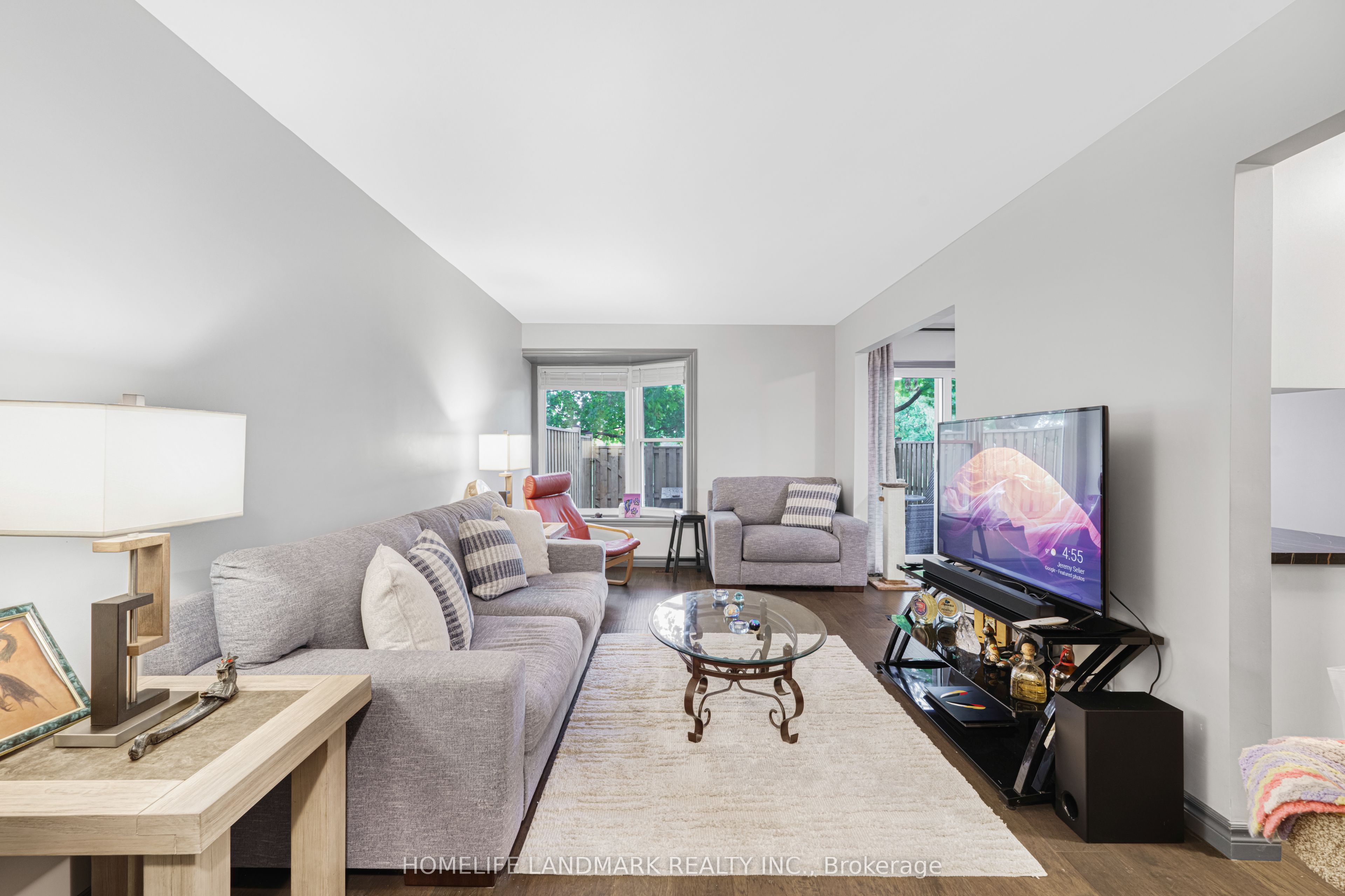 2185 Fairchild Boulevard 18