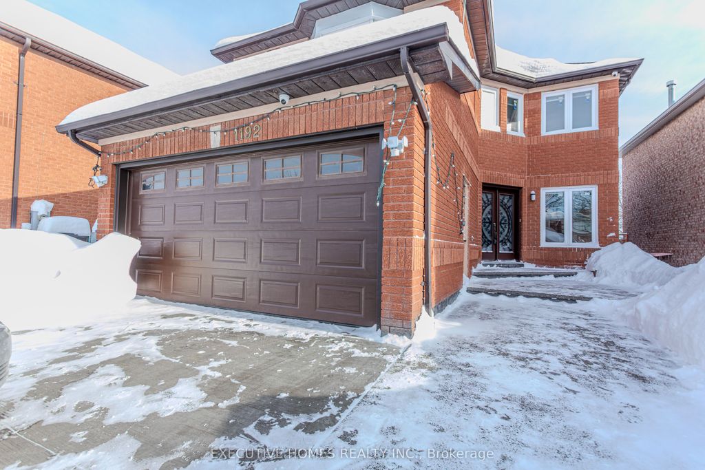 Photo of 1192 Dream Crest Road, Mississauga, ON L5V 1N7 (MLS # W12734188)