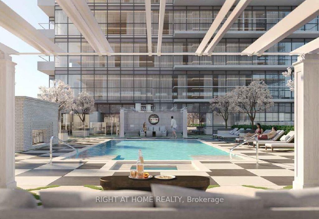 4010 Eglinton Avenue W 2320