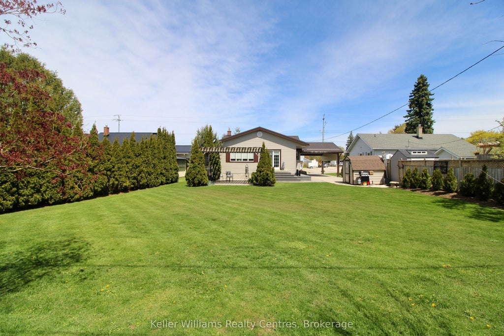 Photo of 587 11th Street, Hanover, ON N4N 1T4 (MLS # X13127880)