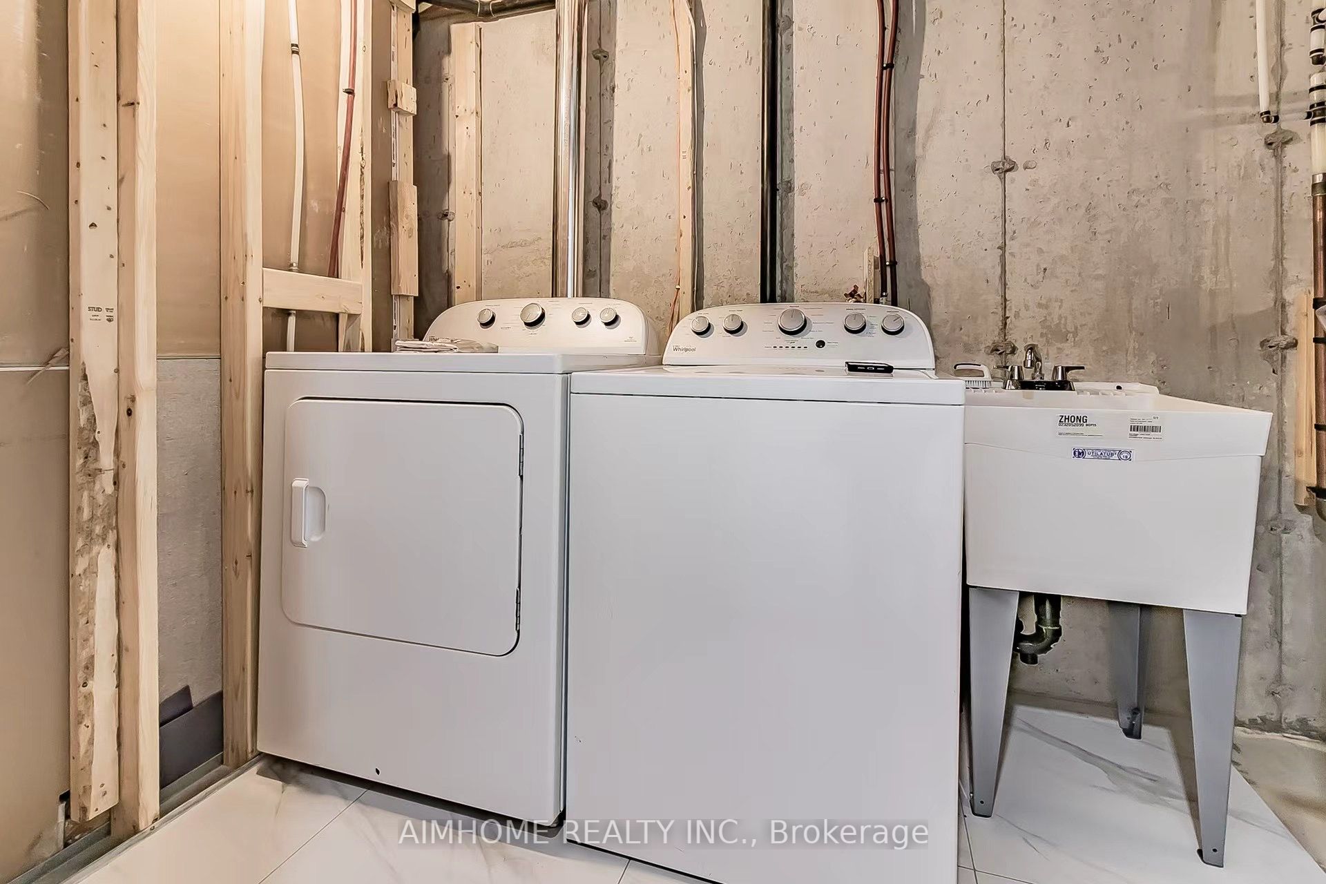 50 Drizzel Crescent Bsmt