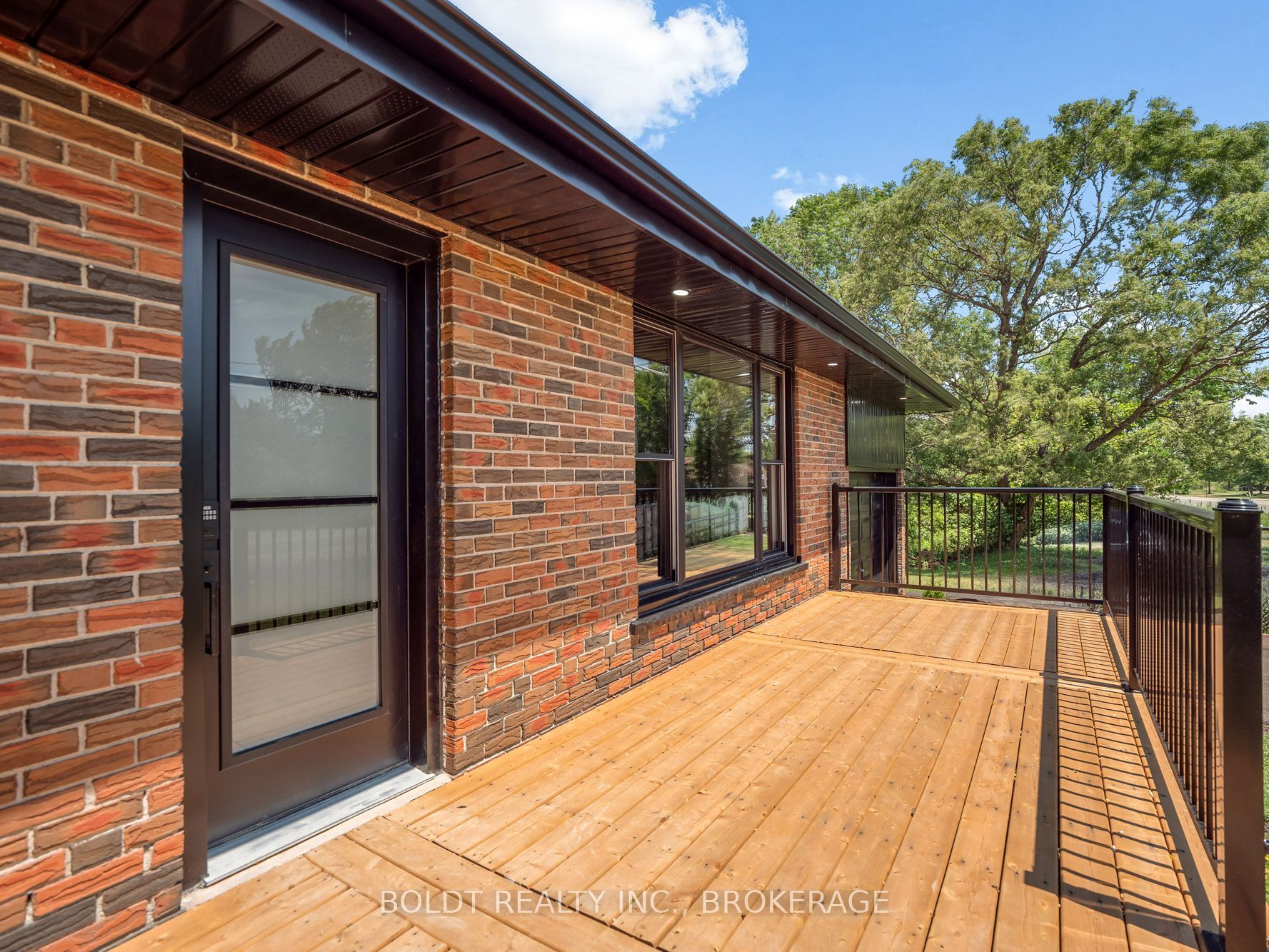 6221 Lyons Creek Road