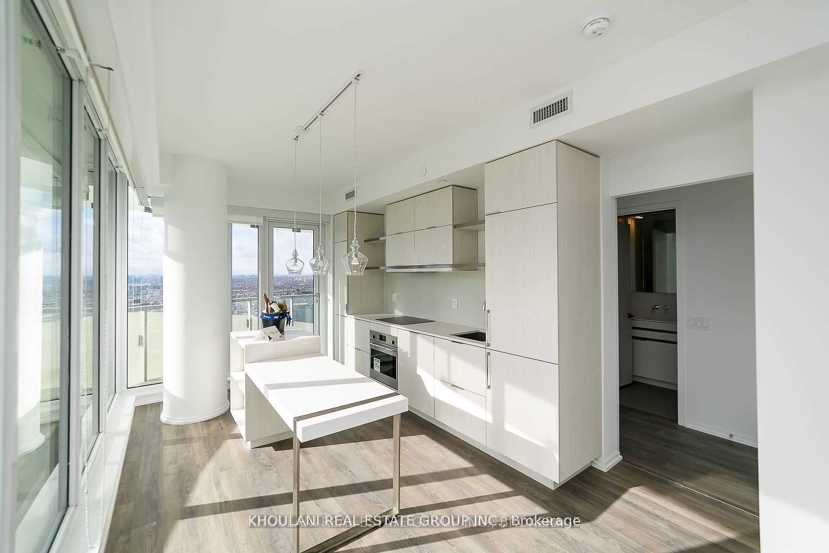 197 Yonge Street 5309