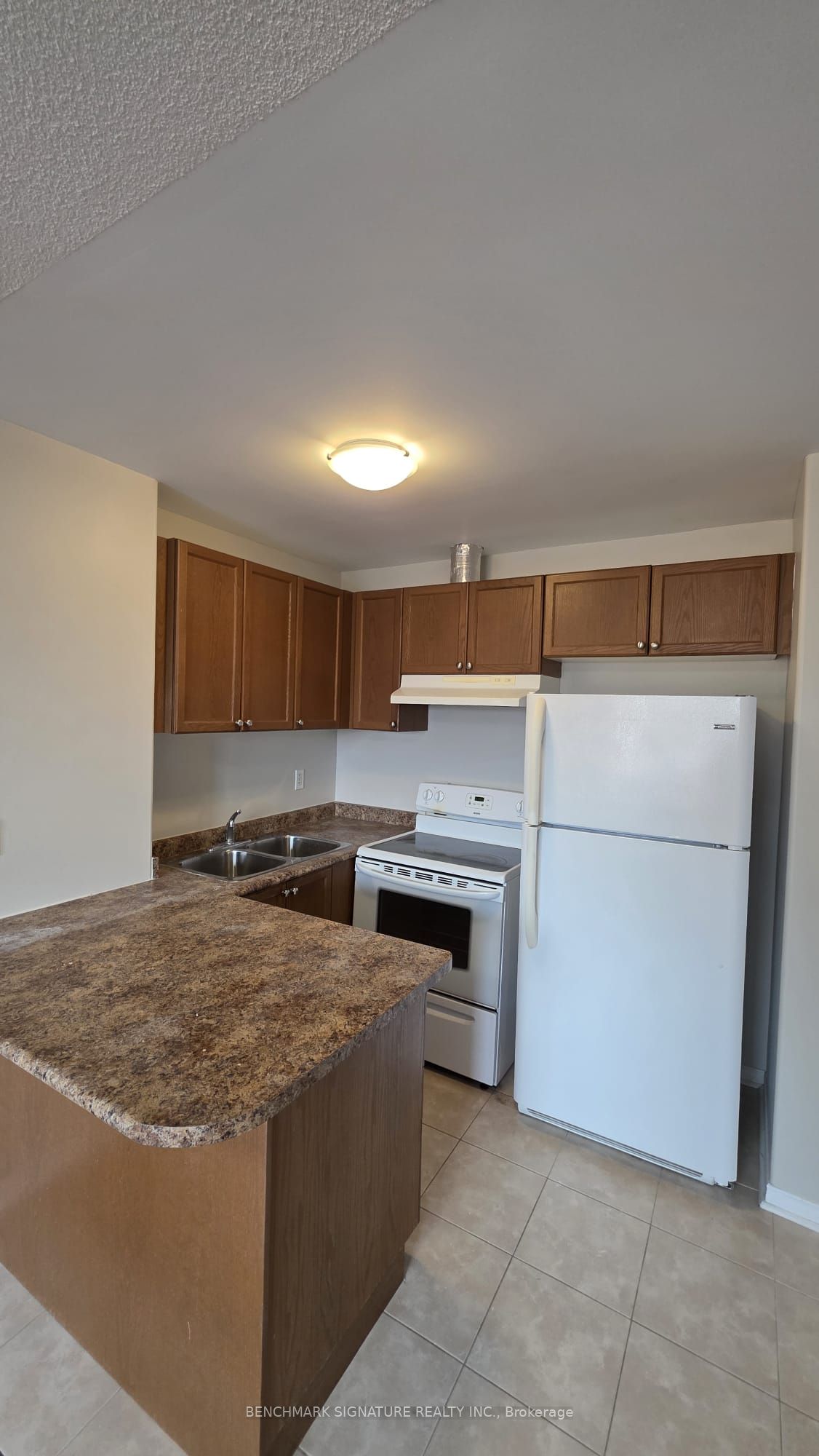 676 Cornell Rouge Boulevard Rear Coach House