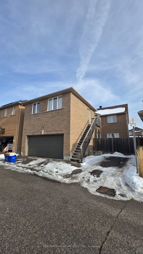 676 Cornell Rouge Boulevard Rear Coach House Markham ON L6B 0P4