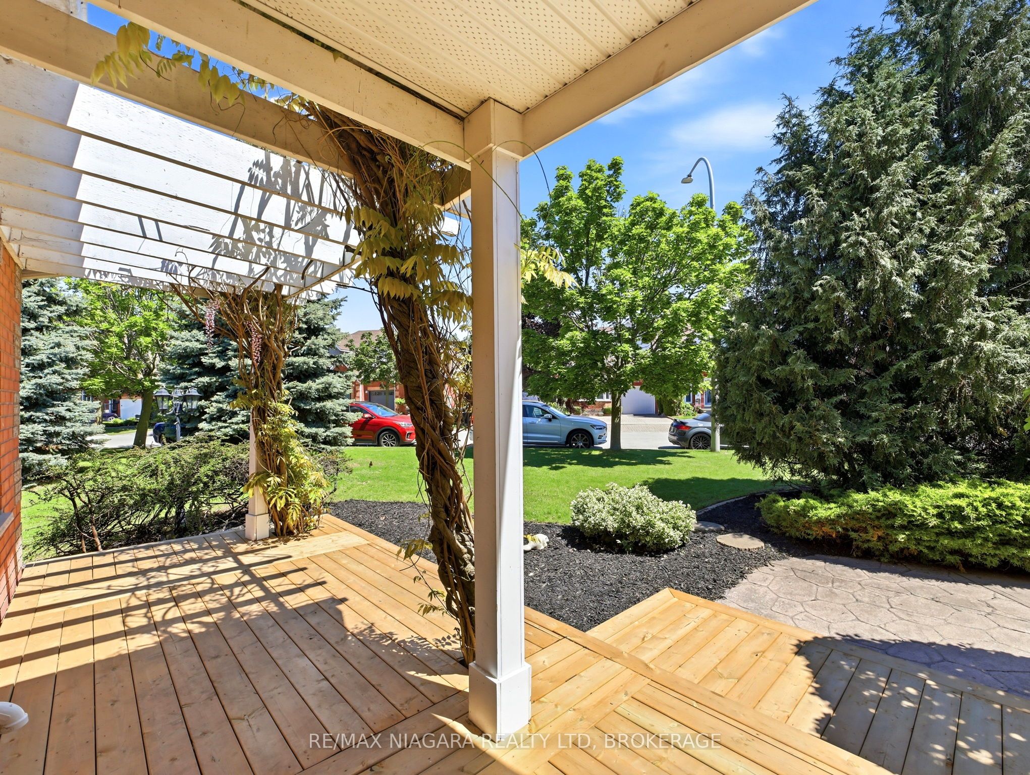 41 Morrison Crescent