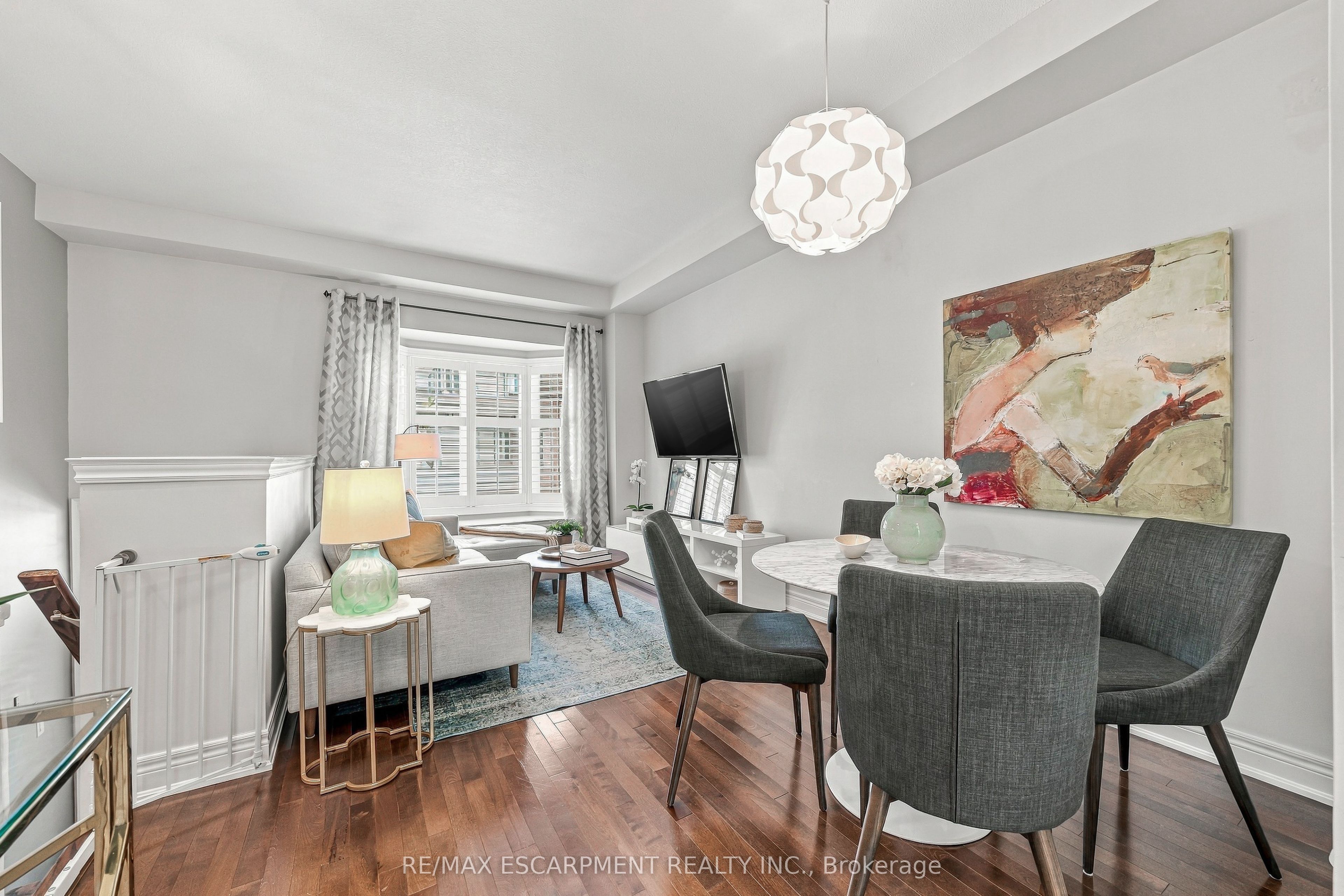 1401 PLAINS Road 42