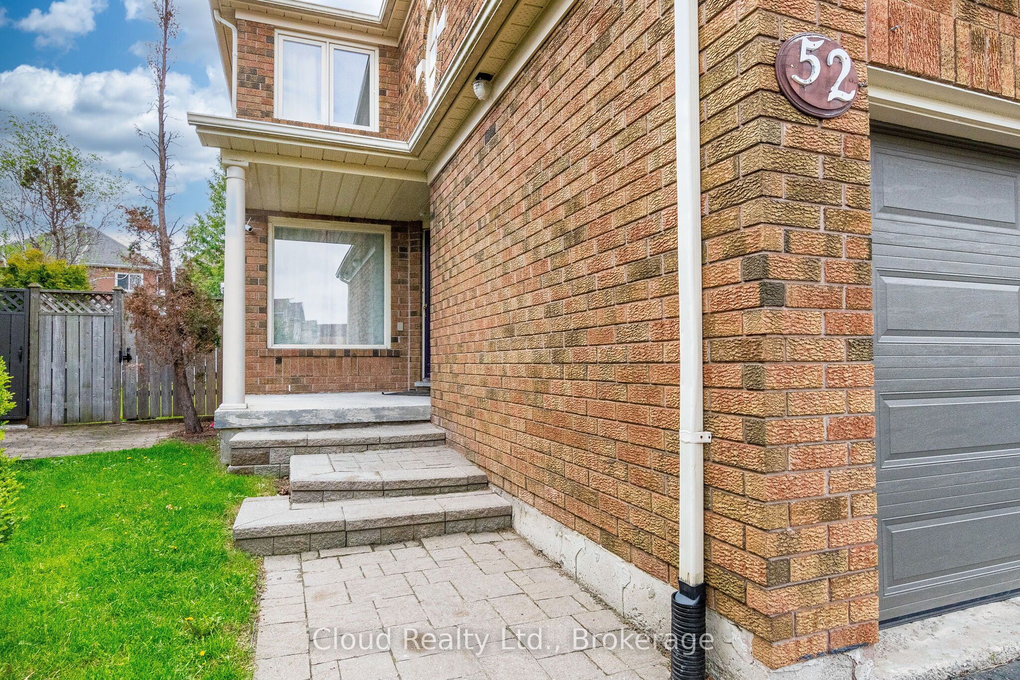 52 Buttercup Lane